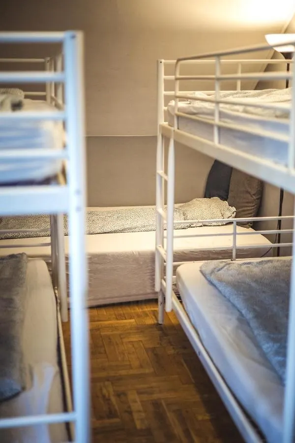 Couette-café 4 Couples & 4 Friends Hostel Cracovie